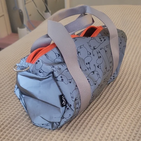 NWT Gray Reflective Tote Bag with Moomin Print - Picture 4 of 14
